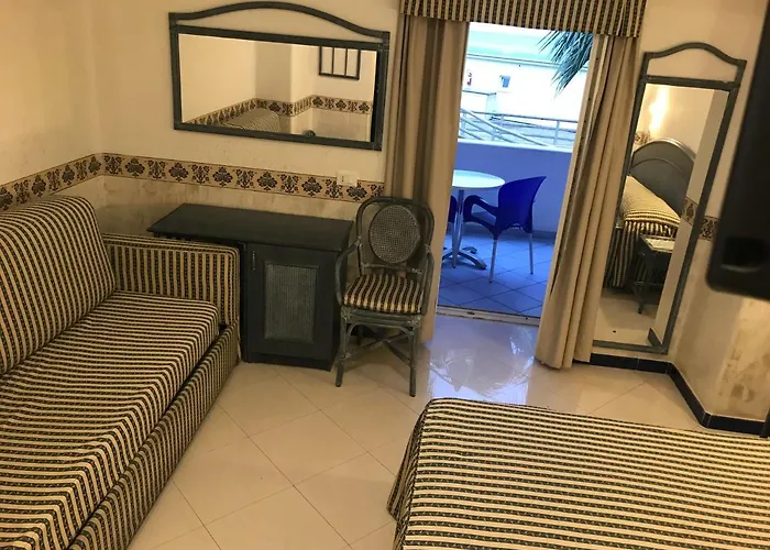 Casthotels Baia Delle Sirene Отель